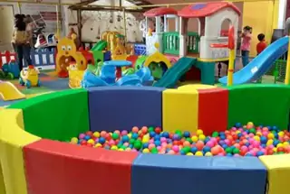 Kids Play Area